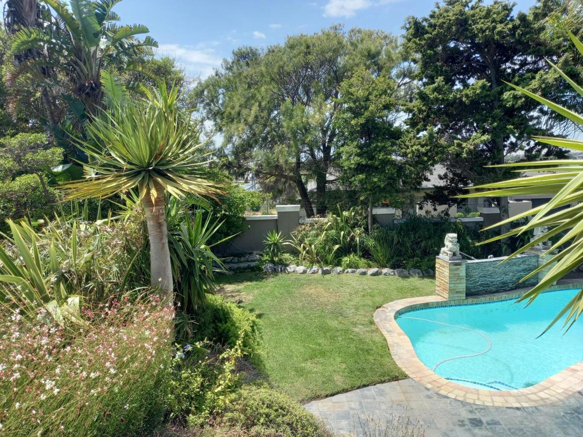 Mandalay Beach Guest House Bloubergstrand Eksteriør bilde