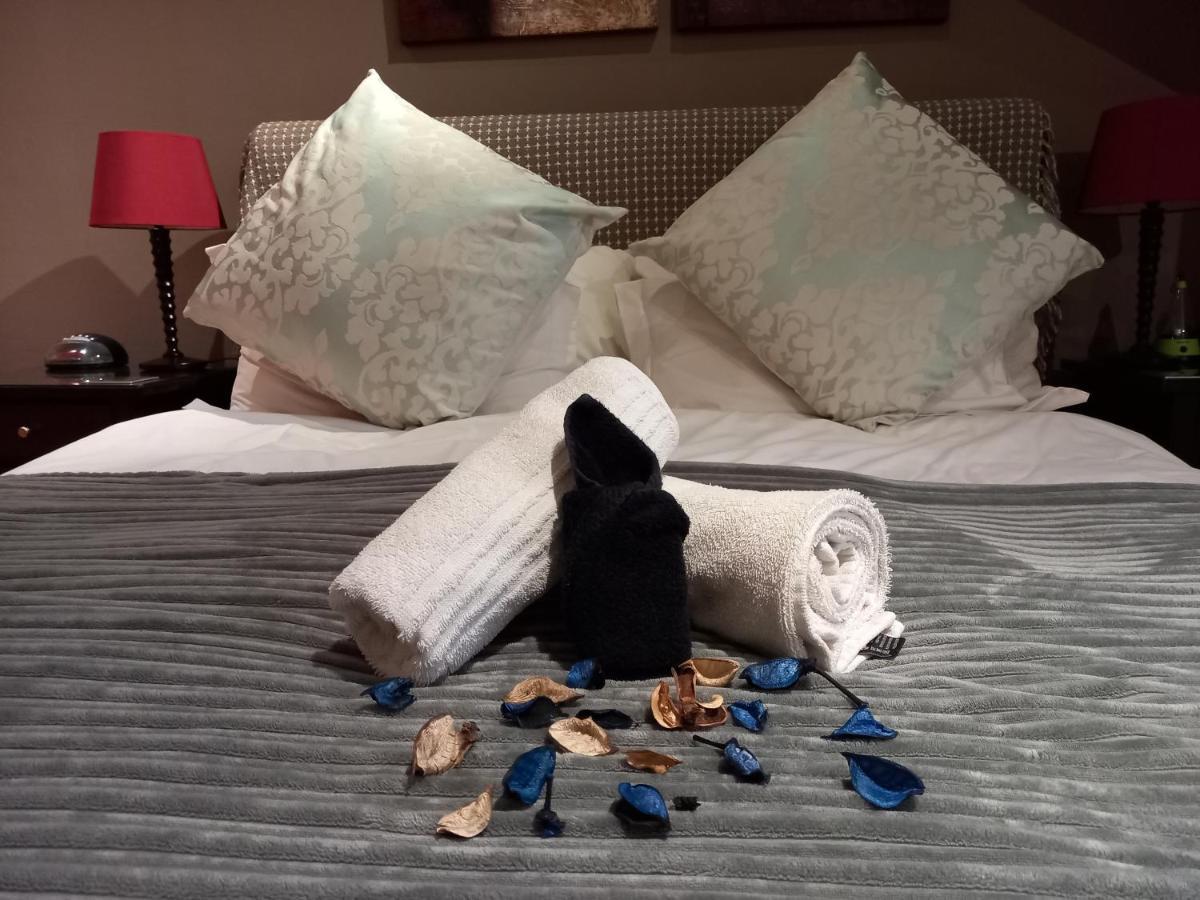 Mandalay Beach Guest House Bloubergstrand Eksteriør bilde